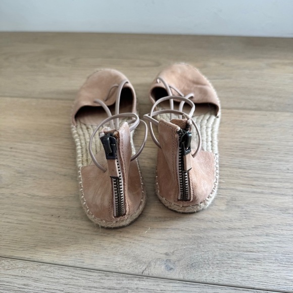 Eileen Fisher Tan Leather Espadrille Sandals - Picture 4 of 6